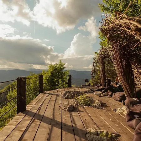 Raven's Nest - The Hidden Village, Transylvania - Romania * Sub Piatra